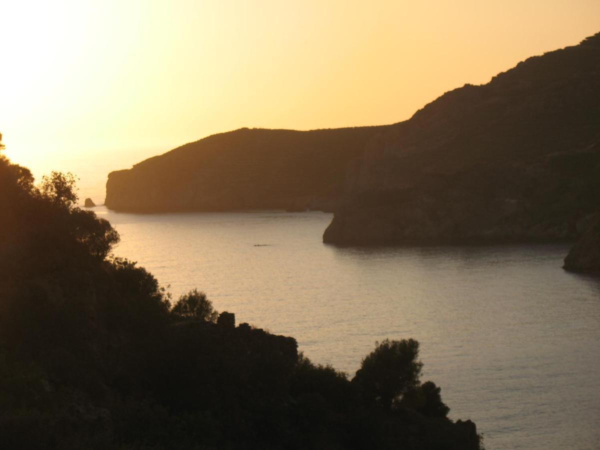 Zeytinada Pansiyon Ve Goezleme Guneykoy Εξωτερικό φωτογραφία